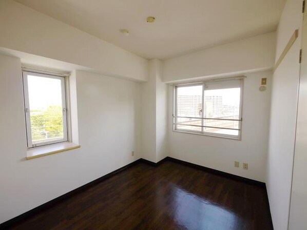 ライブ赤羽の物件内観写真